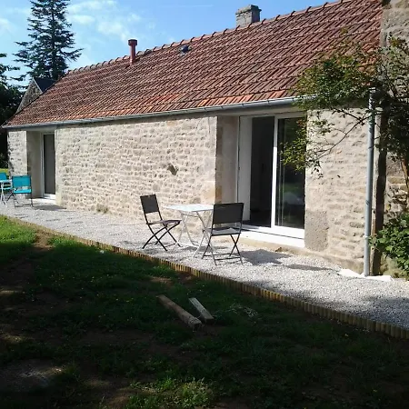 Les Embr'eoles Bed & Breakfast *